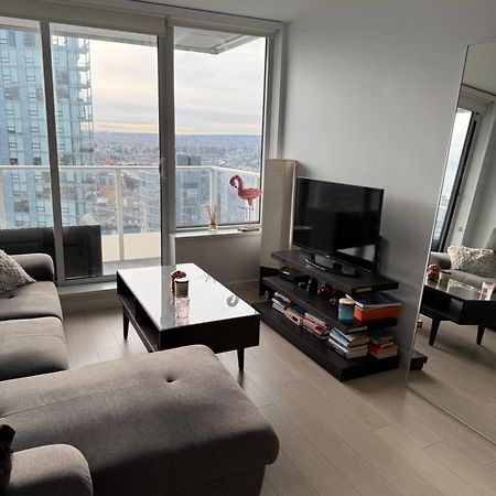 Beautiful 1 Bedroom Condo In Yaletown Vancouver Exterior photo